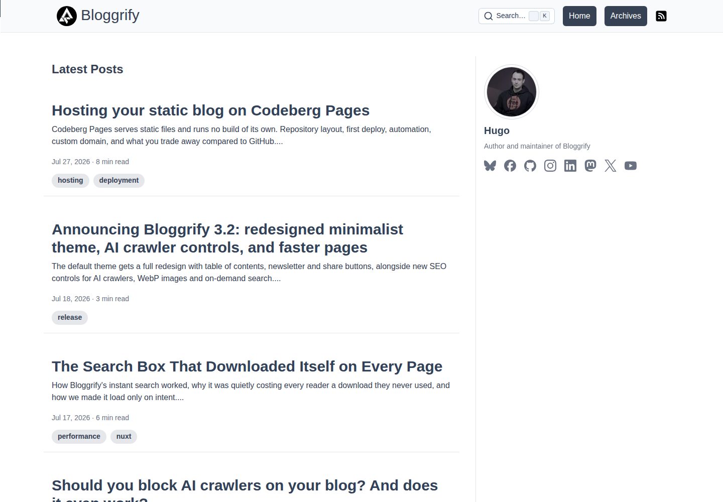 bloggrify-mistral 网站模板截图